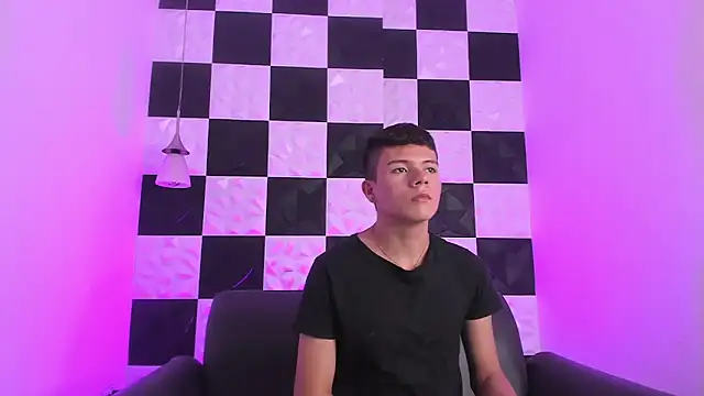 AndyFame1 online show from 6, 10, 2025