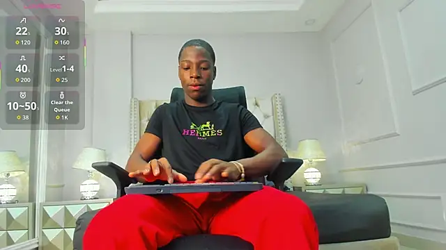 Snapshot of CharlesBrown_ chatting on 18, 9, 2025 CharlesBrown online show from 18, 9, 2025