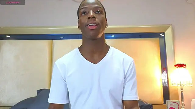 Snapshot of CharlesBrown_ chatting on 20, 10, 2025 CharlesBrown online show from 20, 10, 2025