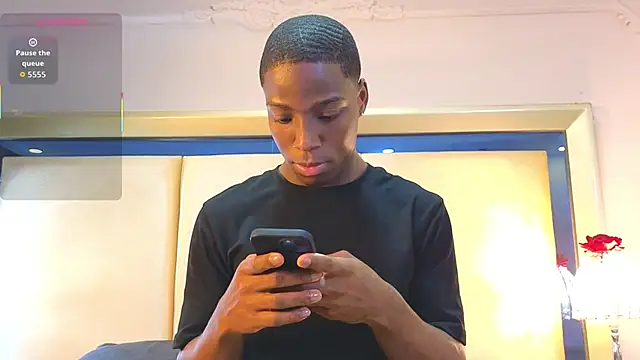 Snapshot of CharlesBrown_ chatting on 29, 10, 2025 CharlesBrown online show from 29, 10, 2025