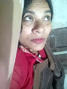 Snapshot of couple_71 chatting on 22, 11, 2025 couple 71 online show from 22, 11, 2025