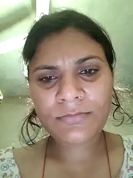Snapshot of couple_71 chatting on 26, 5, 2026 couple 71 online show from 26, 5, 2026