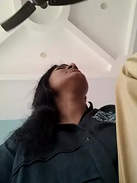 Snapshot of couple_71 chatting on 24, 7, 2026 couple 71 online show from 24, 7, 2026