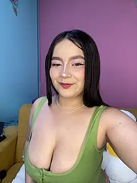 Snapshot of ZairaVanCleef chatting on 9, 1, 2026 ZairaVanCleef online show from 9, 1, 2026