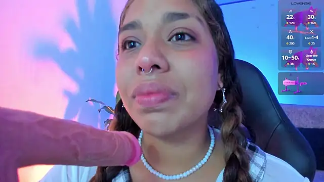 Snapshot of giselle_upp chatting on 30, 11, 2025 giselle upp online show from 30, 11, 2025