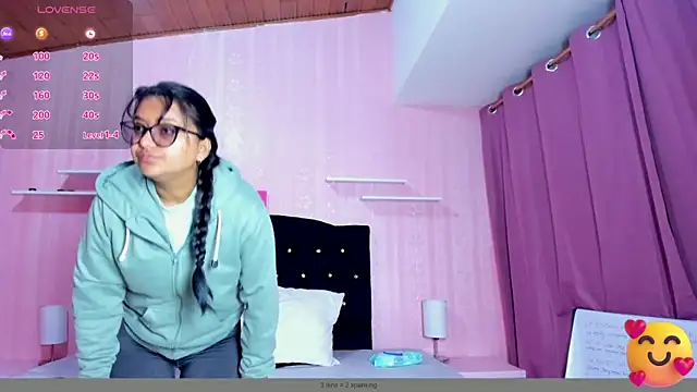 Snapshot of Azul_Moon chatting on 24, 9, 2025 Azul Moon online show from 24, 9, 2025