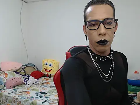 Snapshot of afrodit_25 chatting on 19, 10, 2025 afrodit 25 online show from 19, 10, 2025