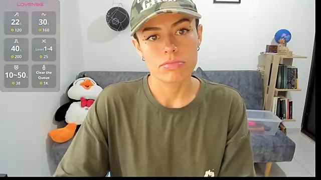 Snapshot of natt_op chatting on 29, 9, 2025 natt op online show from 29, 9, 2025