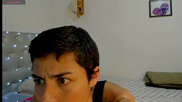 Snapshot of natt_op chatting on 4, 12, 2025 natt op online show from 4, 12, 2025