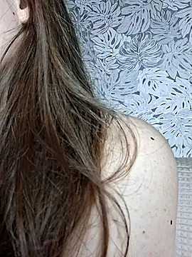 Olivia OliV online show from 21, 4, 2026