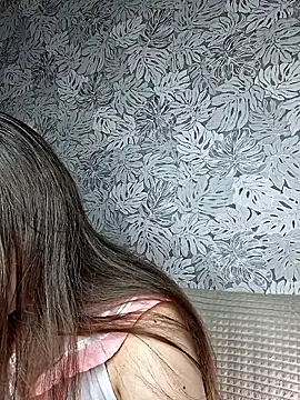 Olivia OliV online show from 22, 4, 2026