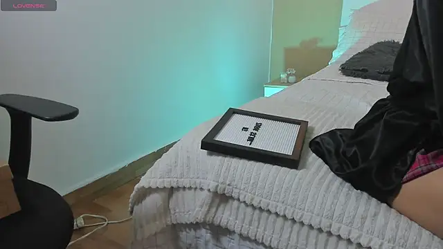 Snapshot of Zaraslim_ chatting on 25, 9, 2025 Zaraslim online show from 25, 9, 2025