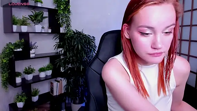 Snapshot of Ida_FaneStain chatting on 13, 9, 2025 Ida FaneStain online show from 13, 9, 2025