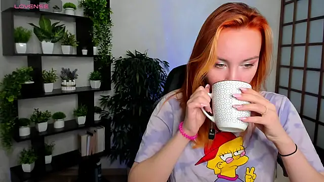 Snapshot of Ida_FaneStain chatting on 4, 10, 2025 Ida FaneStain online show from 4, 10, 2025