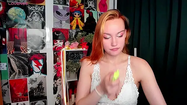 Snapshot of Ida_FaneStain chatting on 10, 10, 2025 Ida FaneStain online show from 10, 10, 2025