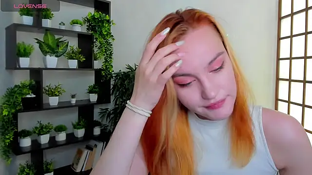 Snapshot of Ida_FaneStain chatting on 18, 10, 2025 Ida FaneStain online show from 18, 10, 2025