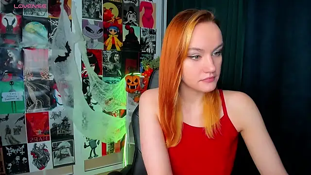 Snapshot of Ida_FaneStain chatting on 31, 10, 2025 Ida FaneStain online show from 31, 10, 2025