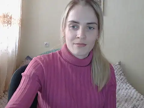 Snapshot of JayeTyler chatting on 15, 12, 2025 JayeTyler online show from 15, 12, 2025