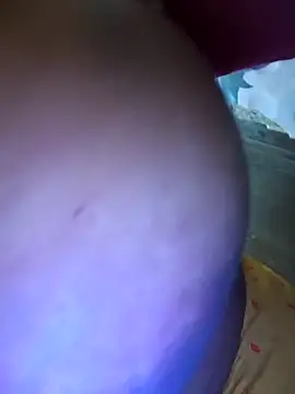 Dassing strip couple online show from 23, 2, 2026