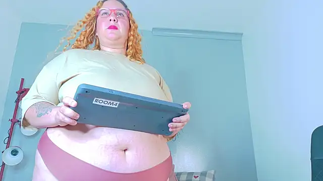 JenaCooper  online show from 1, 12, 2025