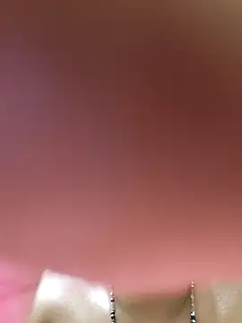 Snapshot of Hiroshi_Shen chatting on 28, 11, 2025 Hiroshi Shen online show from 28, 11, 2025