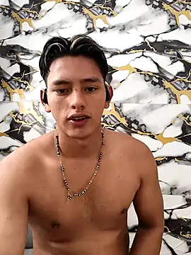 Snapshot of Hiroshi_Shen chatting on 4, 12, 2025 Hiroshi Shen online show from 4, 12, 2025