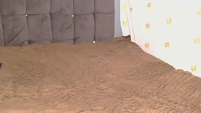 Snapshot of AfricanDickza chatting on 14, 10, 2025 AfricanDickza online show from 14, 10, 2025