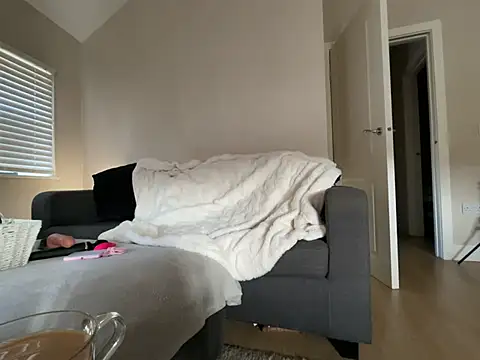 FrancescaXO online show from 11, 4, 2026