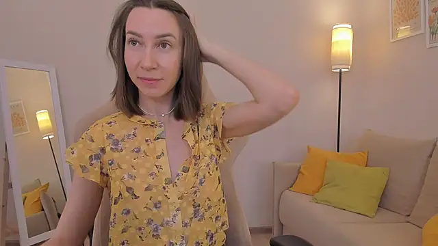 GoodGlamorGirl online show from 2, 7, 2026