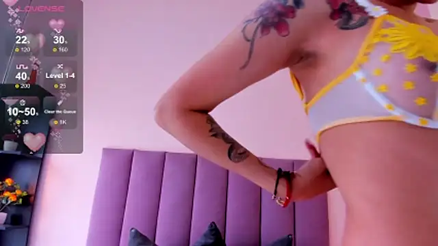 violet myerrs online show from 27, 3, 2026