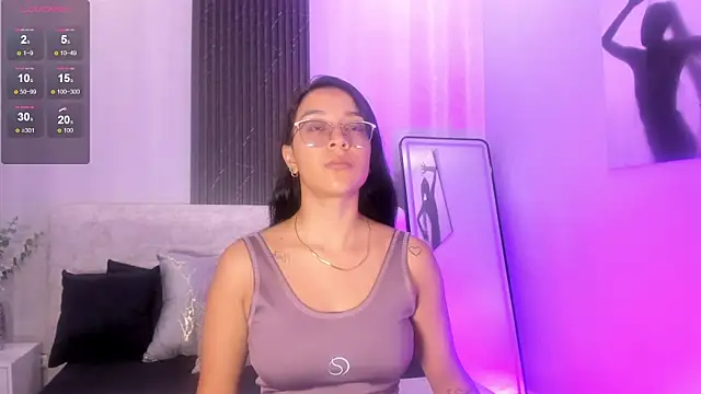 Snapshot of zoe_martins_ chatting on 16, 7, 2026 zoe martins online show from 16, 7, 2026