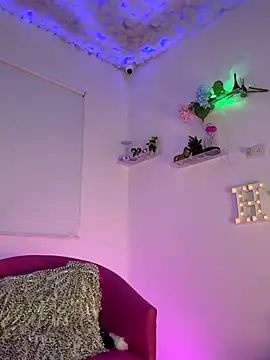 Snapshot of Helen_Vidall chatting on 20, 9, 2025 Helen Vidall online show from 20, 9, 2025