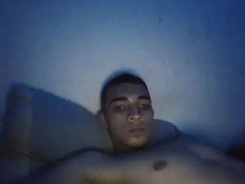 Snapshot of Sebas_0332 chatting on 6, 11, 2025 Sebas 0332 online show from 6, 11, 2025