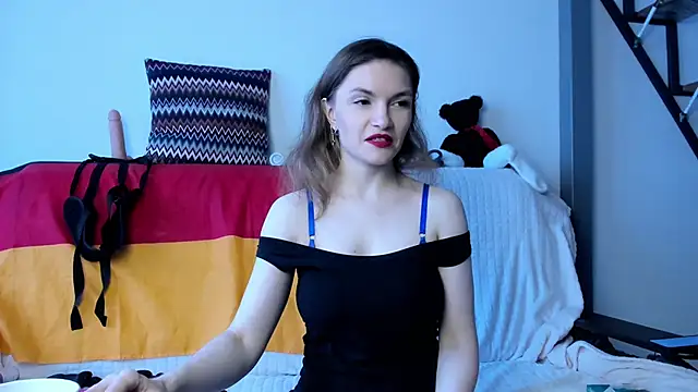 Katherine Twilight online show from 19, 12, 2024