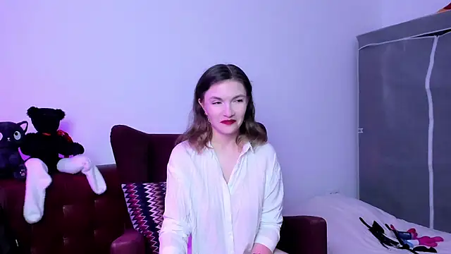 Katherine Twilight online show from 19, 9, 2025