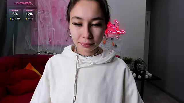 Snapshot of Kat__cat chatting on 29, 10, 2025 Kat cat online show from 29, 10, 2025