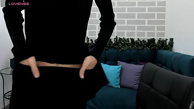 Snapshot of Kat__cat chatting on 1, 12, 2025 Kat cat online show from 1, 12, 2025