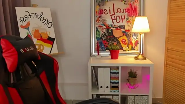 Snapshot of ayakskalermonss chatting on 30, 9, 2025 ayakskalermonss online show from 30, 9, 2025