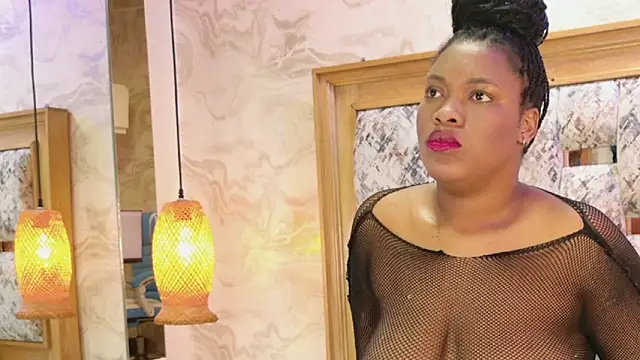 Snapshot of ZOLEY_WATSON chatting on 27, 9, 2025 ZOLEY WATSON online show from 27, 9, 2025