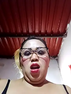 Snapshot of shaktisub_ chatting on 5, 10, 2025 shaktisub  online show from 5, 10, 2025