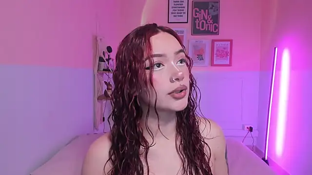 Snapshot of Camila_Rivers chatting on 14, 10, 2025 Camila Rivers online show from 14, 10, 2025