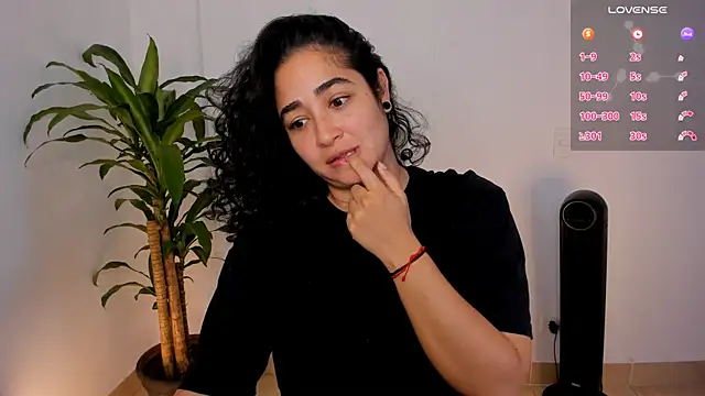 Snapshot of _kat_1995 chatting on 30, 11, 2025 kat 1995 online show from 30, 11, 2025