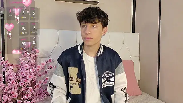 Snapshot of Axel__Evans chatting on 23, 10, 2025 Axel Evans online show from 23, 10, 2025