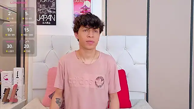 Snapshot of Axel__Evans chatting on 24, 11, 2025 Axel Evans online show from 24, 11, 2025