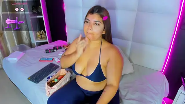 Gigi duran online show from 19, 7, 2026