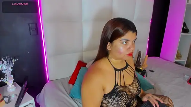 Gigi duran online show from 30, 7, 2026