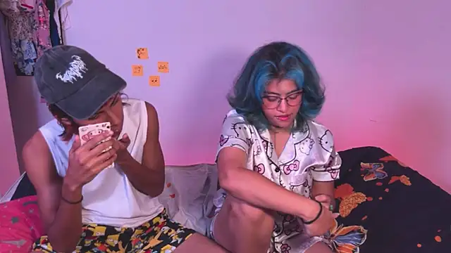 Snapshot of Andrewpetrikov_ chatting on 15, 9, 2025 Andrewpetrikov online show from 15, 9, 2025