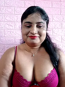 Snapshot of hornyriyanka chatting on 9, 10, 2025 hornyriyanka online show from 9, 10, 2025