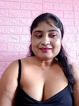 Snapshot of hornyriyanka chatting on 11, 10, 2025 hornyriyanka online show from 11, 10, 2025