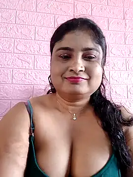 Snapshot of hornyriyanka chatting on 13, 10, 2025 hornyriyanka online show from 13, 10, 2025
